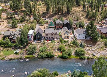 Colorful houses from above along the Truckee River