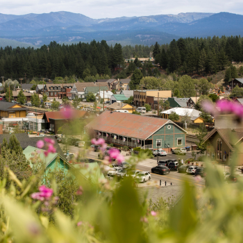 Picture of historic buildings along Donner Pass Road